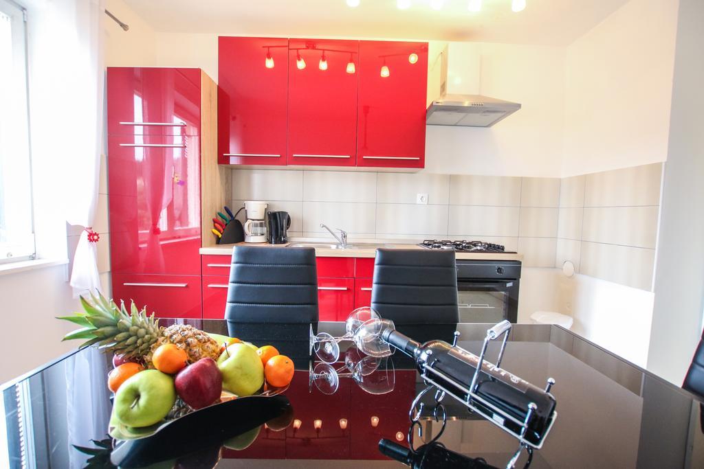 Apartment Bojan Porec Bagian luar foto